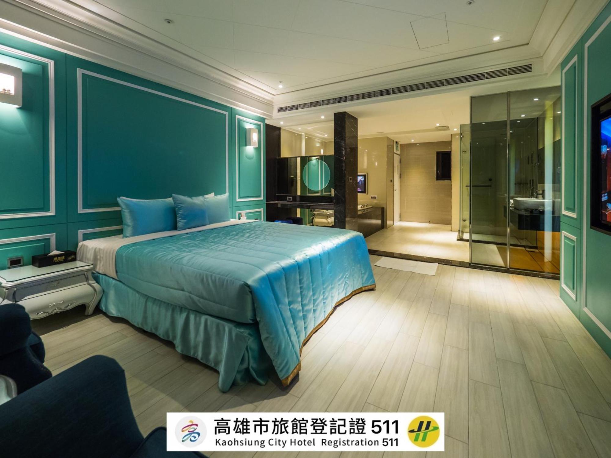 薇風情汽車旅館 - 鳳山館 Kaohsiung Eksteriør billede